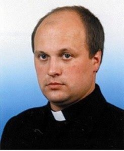 09. ks. Mirosław Kurianiuk – wikariuszW parafii od 1991 r. do 1992 r.