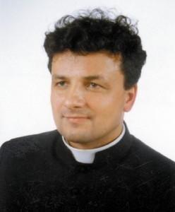 03. ks. Bogdan Potapczuk – wikariuszW parafii od 1989 r. do 1989 r.